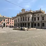Attico In Duomo アパート サヴォーナ