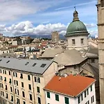 アパート Attico In Duomo サヴォーナ